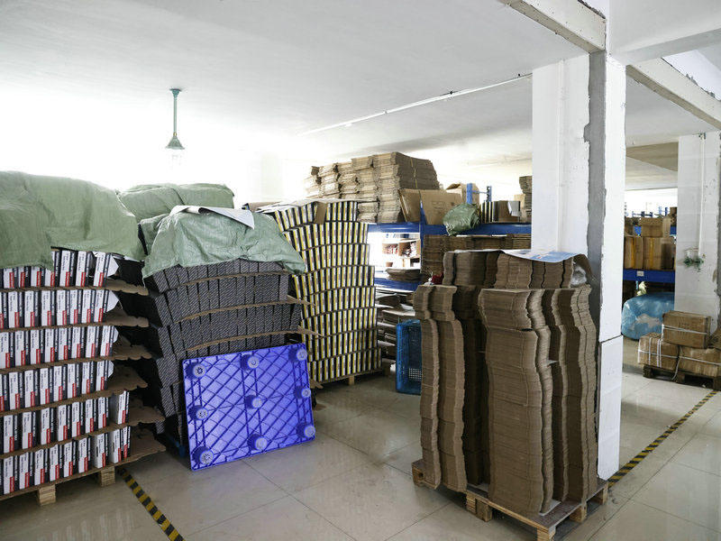PACKAGE WAREHOUSE